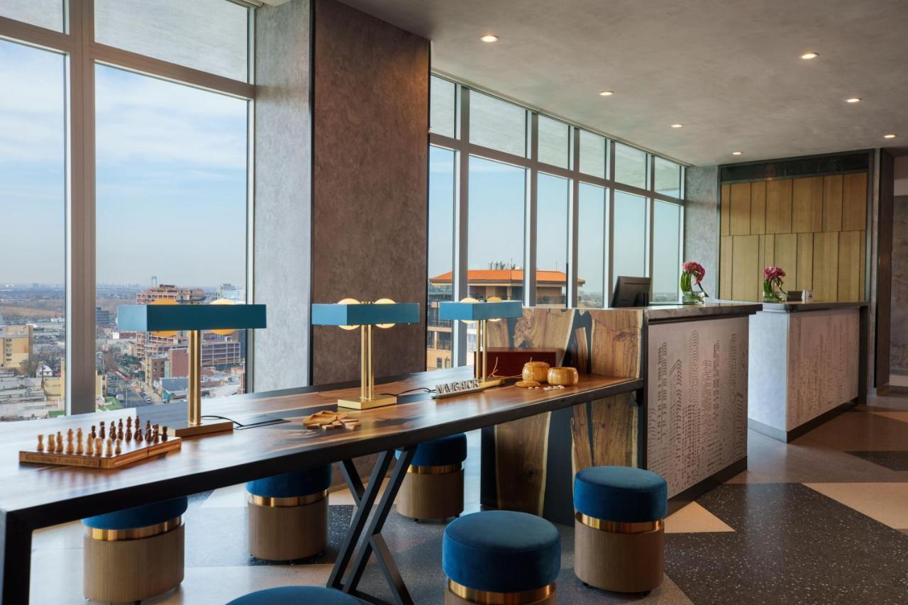 Renaissance New York Flushing Hotel At Tangram Extérieur photo